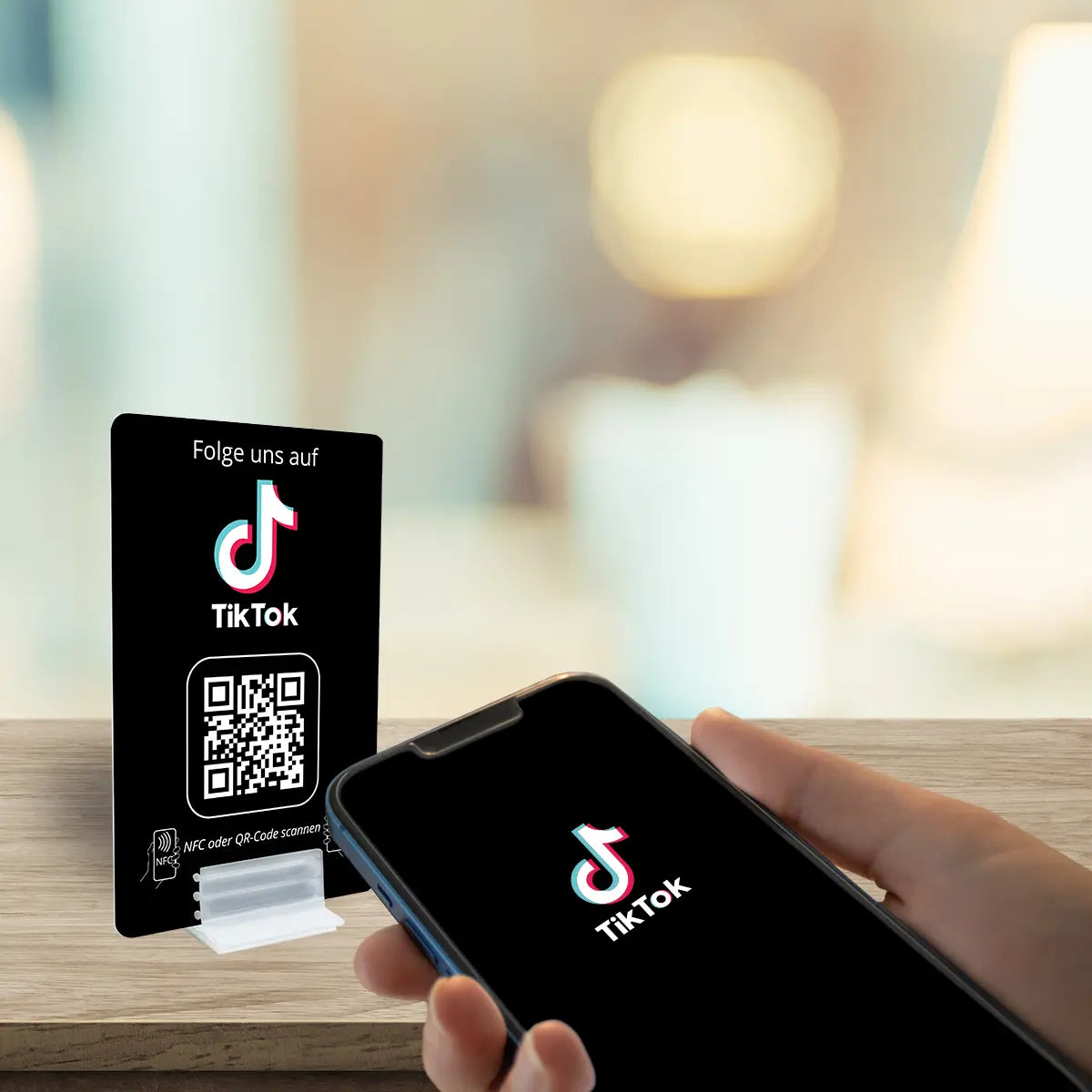 TikTok Growth Karte – NFC/QR-Code Display für virale Reichweite