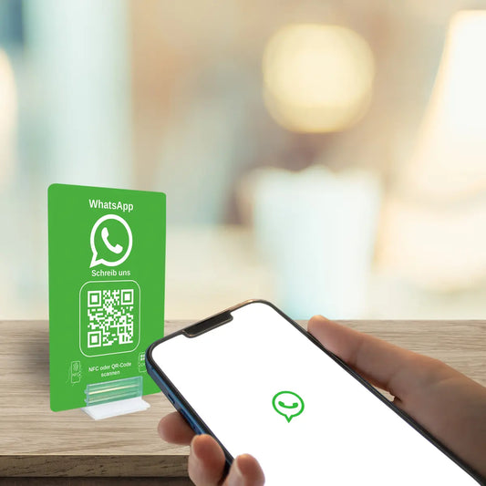 WhatsApp Direct Connect – NFC/QR-Code Aufsteller für sofortigen Kundenkontakt