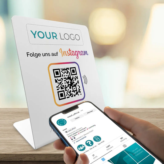 Instagram Booster Display mit eigenem Logo – NFC/QR-Code Display Aufsteller für sofortige Follower-Zuwächse 12x14cm