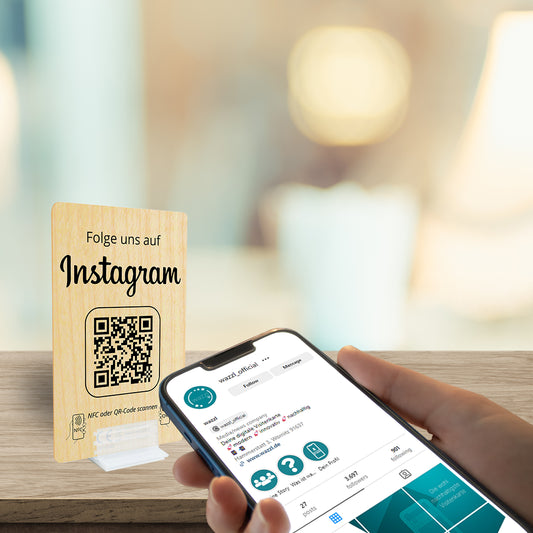 Holz Instagram Booster - NFC / QR-Code Aufsteller - für sofortige Follower-Zuwächse